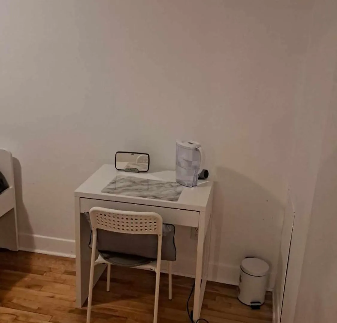 Confort Montreal Bed & Breakfast